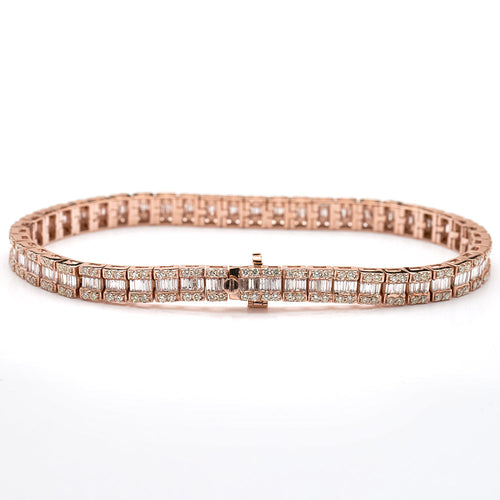 14KR 4.90CTW BAGUETTE DIAMOND SQUARE CLUSTER