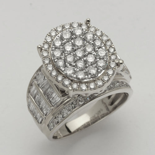 14KW 2.80CTW DIAMOND OVAL CLUSTER RING